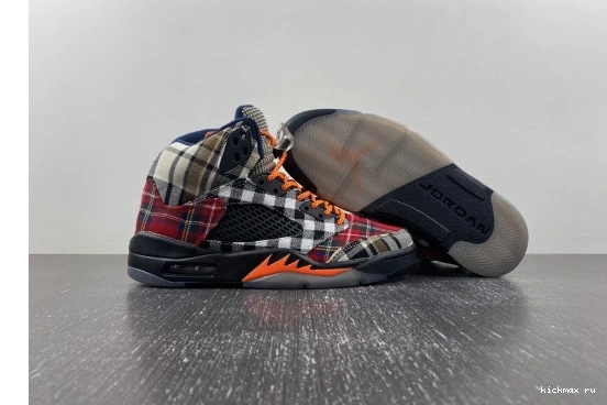 Jordan  FD4814-008 Retro Plaid 5 FD4814-008 0515